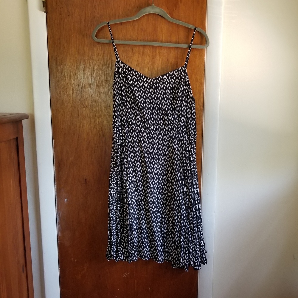 Old Navy Black & White Sundress